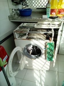 sua-may-giat-tai-tay-mo-1
